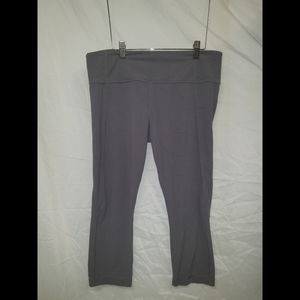 3 for 20-Athleta cropped work out pants